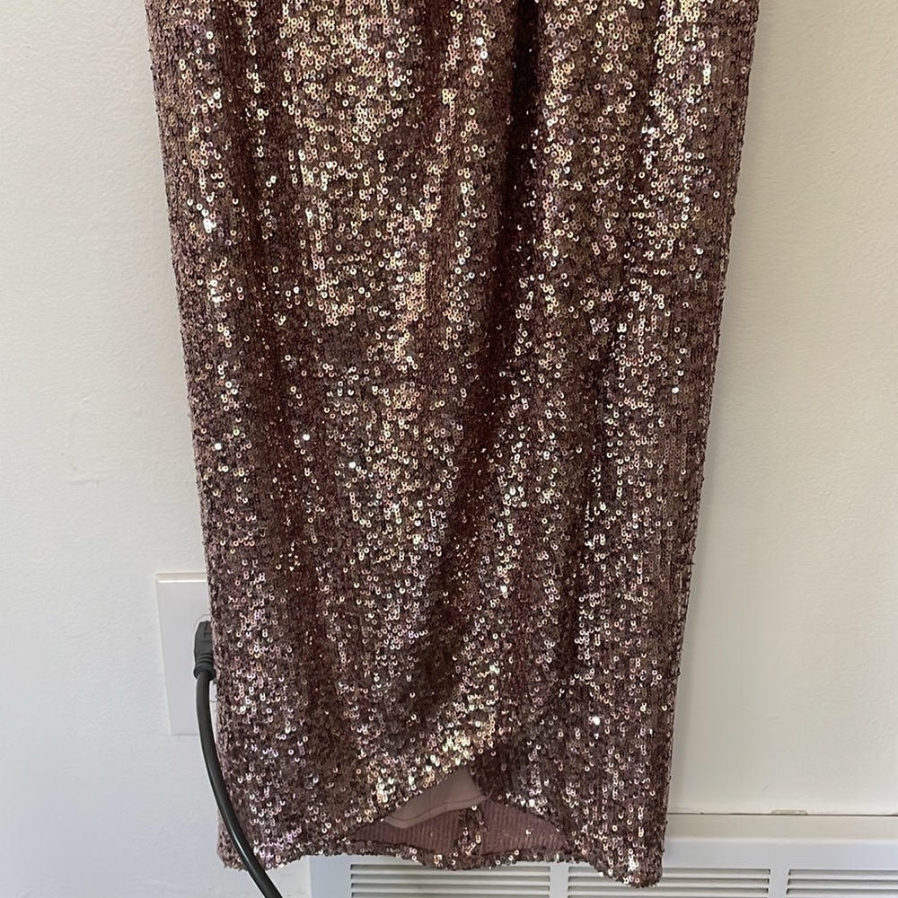 XSCAPE | Blush Pink Sequin Flutter Sleeve Surplice Tulip Midi Dress NWT Size 4 - Picture 7 of 12